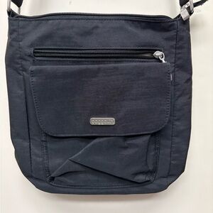 Baggallini Pocket Town nylon crossbody bag in black